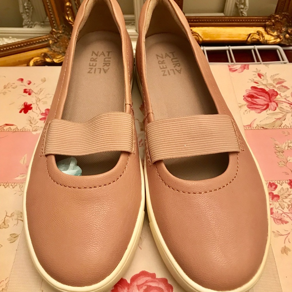 Sneakers women